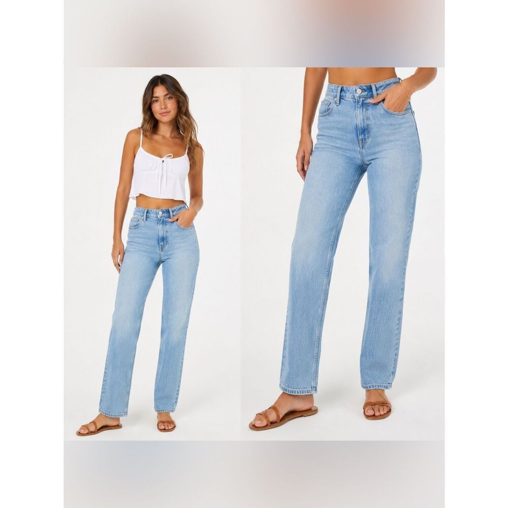 Madewell The Curvy Mid-Rise Straight Leg Jeans